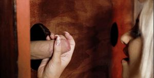 A surprise guest in the glory hole