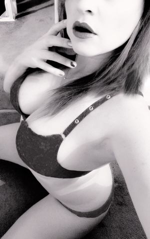 ThatNaughtySlut69 Picture