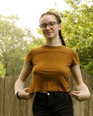First time braless in public. Noticeable shape.
