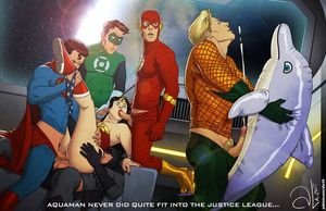 Wonder woman gangbanged, aquaman as usual - Cartoon Porn