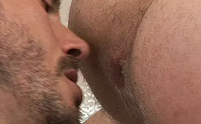 Sucking a delicious fuckhole