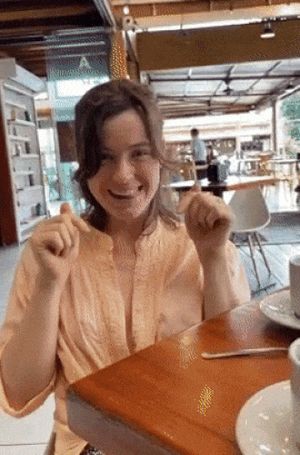 Selena Kyle public flashing