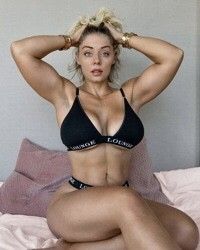 Mia Sand