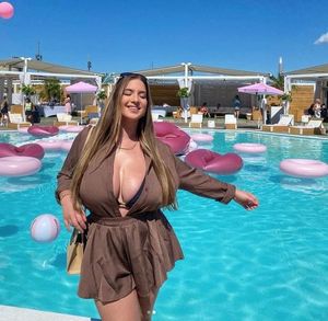 Perfect HUGE boobs cleavage