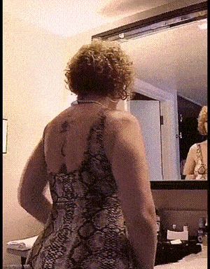 Ela nunca usa calcinha e nem sutiã