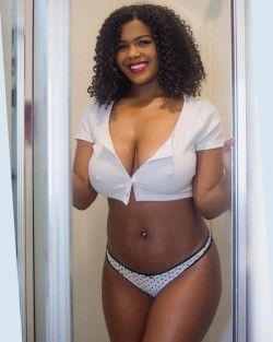 Gracie Golden smiling