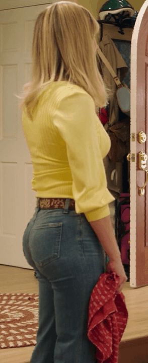 Judy Greer booty rear 1
