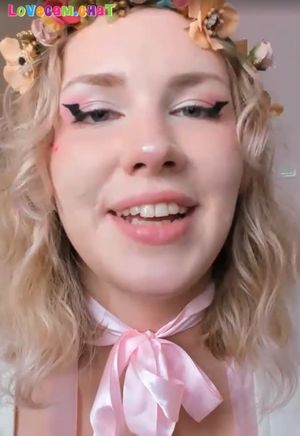 blonde beauty teen ahegao 18+