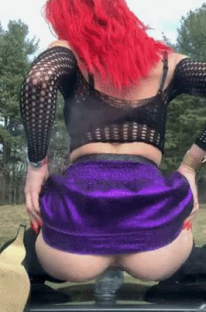 kaybeaudin riding dildo