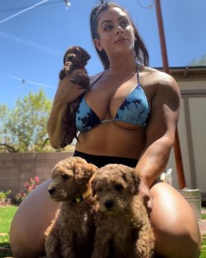 Big women and puppies
