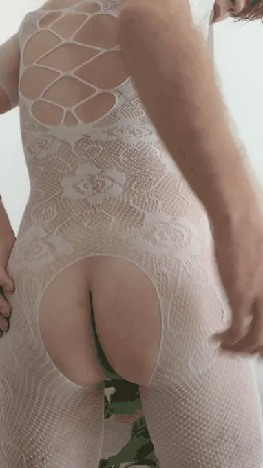 Come and spank me