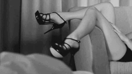 You doing this in the living room would tease the hell out of me