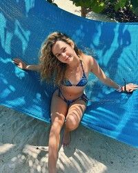[Image: sqlkwz1vlfp. BREC BASSINGER PIC!!
