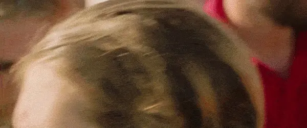 Pretty bully sexy bully bitch Catherine very shocked look - 47 Metres Down: Uncaged gif!!