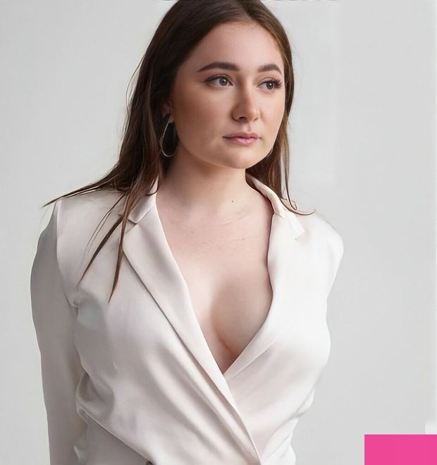 Emma Kenney