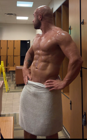 Hunk in the locker room