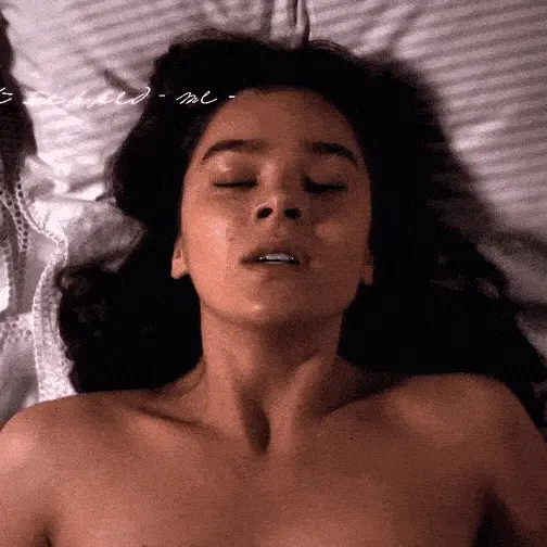 Hailee Steinfeld agony 2