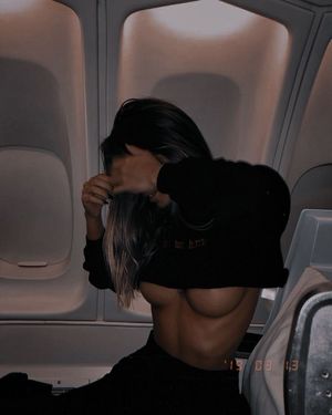 Airplane boobies