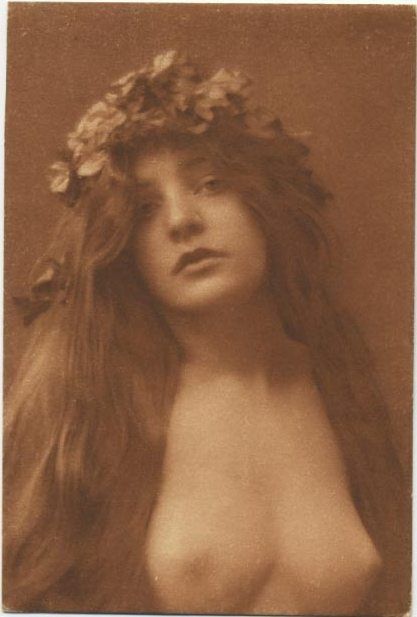 Evelyn Nesbit - Topless - gorgeous