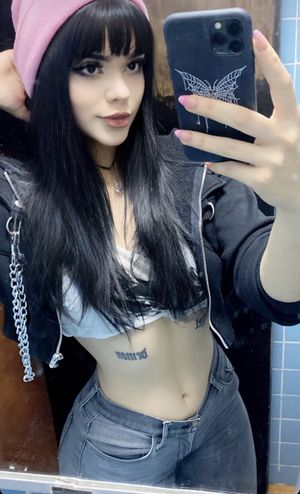 Chxrryxblossom selfie