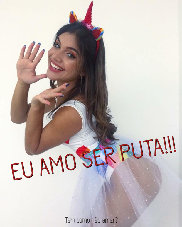 Mulher, puta linda e feliz por ser maravilhosa