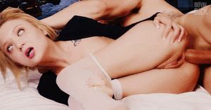 Dakota skye eye roll