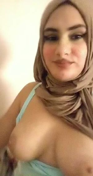 Gorgeous Arab Beauty