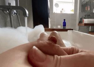 Bath Time Mommy Milking