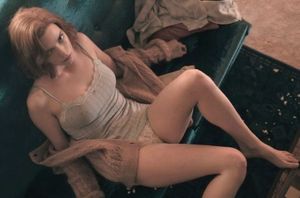 Leggy Anya Taylor-Joy