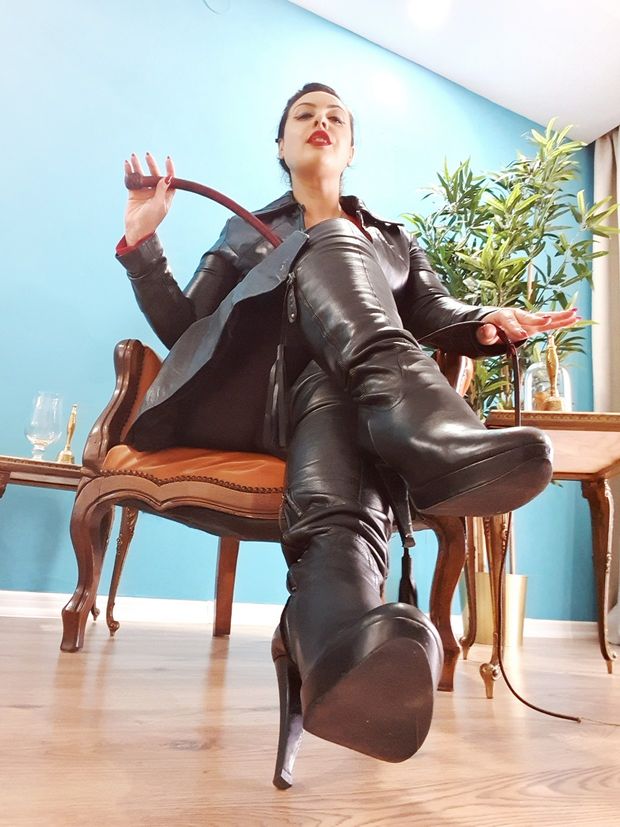 EZADA SINN