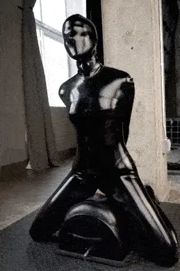 So fucking hot...
