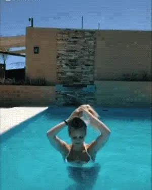 pool babe