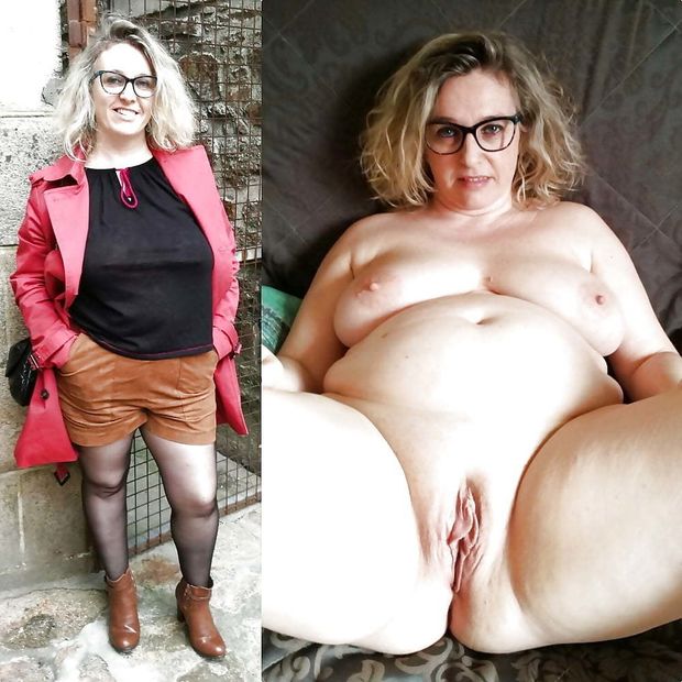 Blonde babe gets a closeup on her pussy