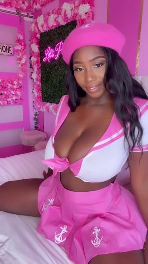 Ellie Mae as pink sailor