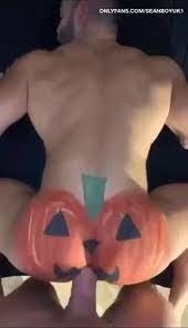 Pumpkin Butt-he's everywhere!