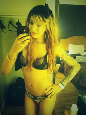 Ryder Monroe lingerie selfie