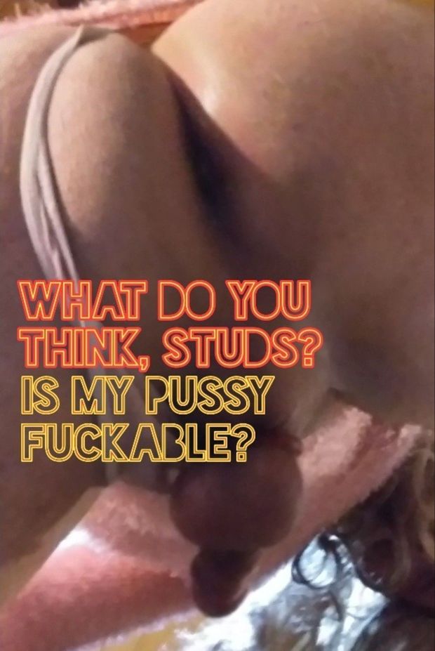 My pussy winks if she likes you :P