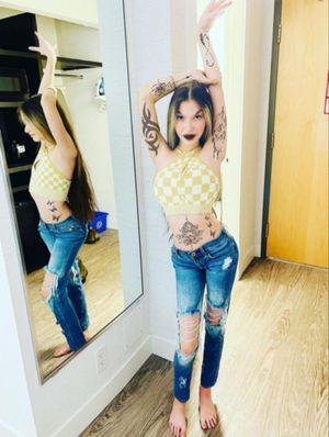 Slutty lil bimbo slut