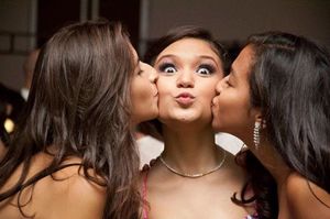 Valeria Soledad Moncada and friends