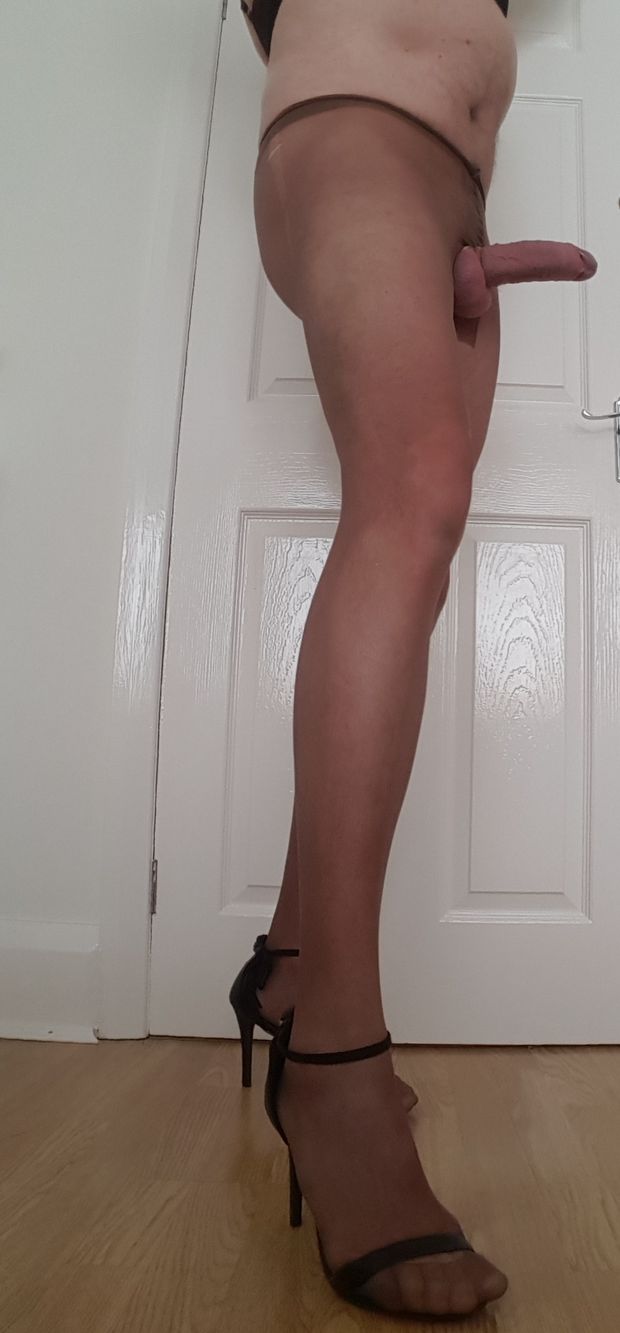 Pantyhose and short skirt crossdresser