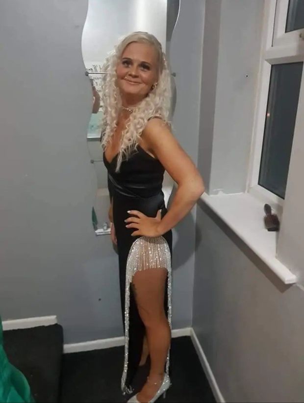 Hot milf posing