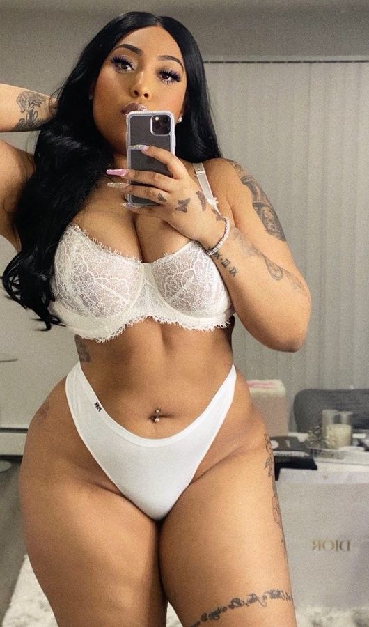 Wetlikekior in her White bra and panties