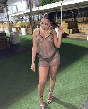 Would you let you gf go out to dinner with her boss like this?