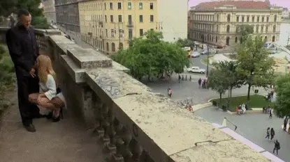 52. Sight-Seeing