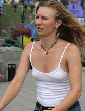 No need for Bra