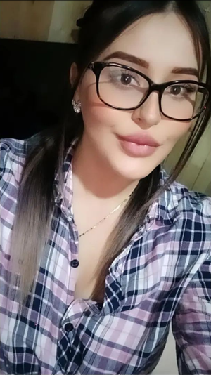 Costa Rican huge tit slut Carolina Blanco - nonude for collectors