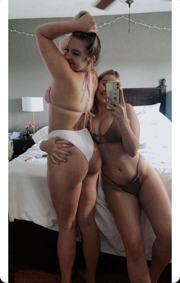 Couple of PAWGS