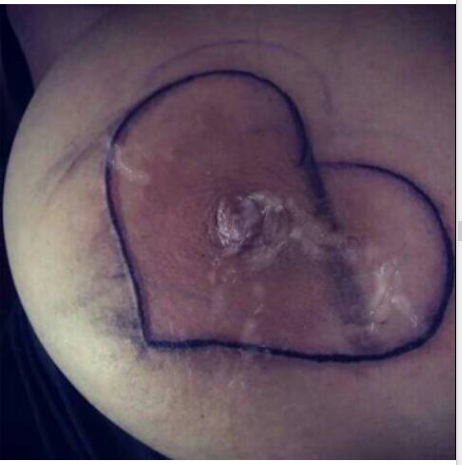 feminazi enana muestra sus tetas pero yo le di leche por puta