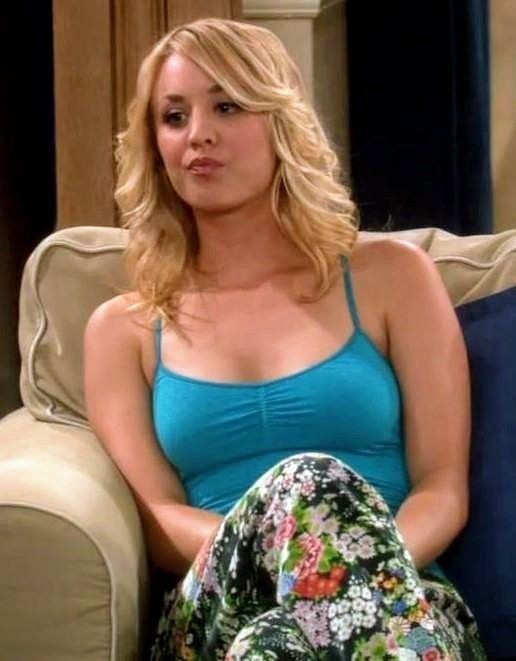 Kaley Cuoco in blue top