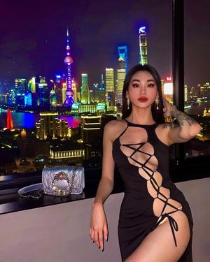 INSTAGRAM USER: @ORIANITAROSSI